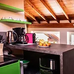 Cozy - Di Bedero Апартаменты